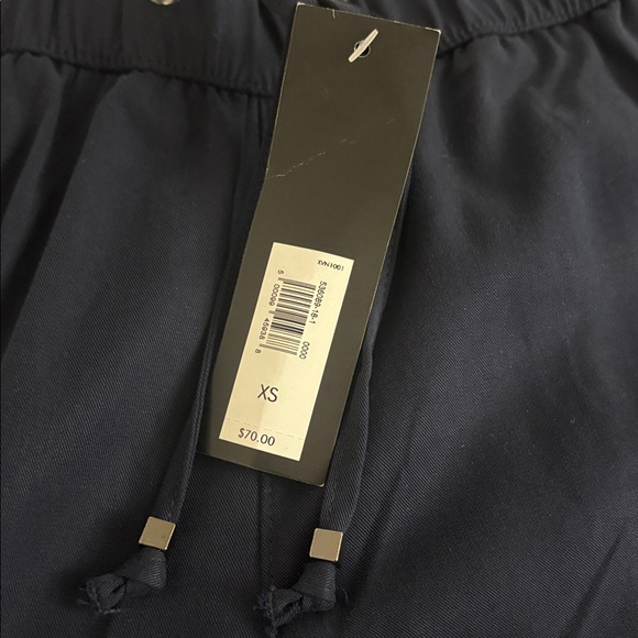 NWT Banana Republic TENCEL™ CARGO JOGGER in Navy - Picture 4 of 7